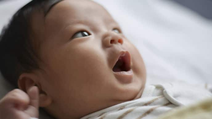 การงอกของฟันน้ำนม: สัญญาณและการดูแลรักษา