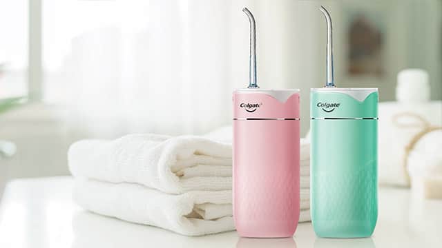 จบปัญหา คราบหินปูน เหงือกร่น กลิ่นปาก ได้ด้วย Colgate Water Flosser