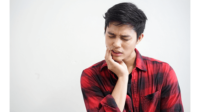 ฟันคุดคืออะไร ทำไมต้องผ่าฟันคุด และบรรเทาอาการปวดฟันคุดได้อย่างไร?