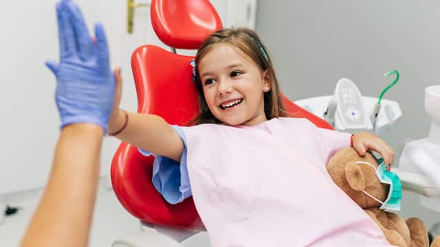 dental visit of a child