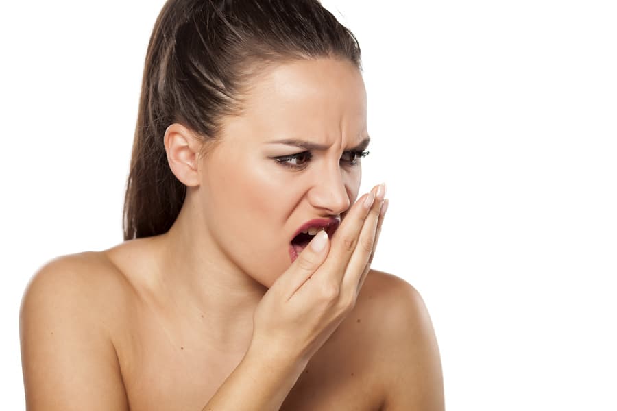 Mal aliento: 5 consejos para prevenir o eliminar el mal olor en la